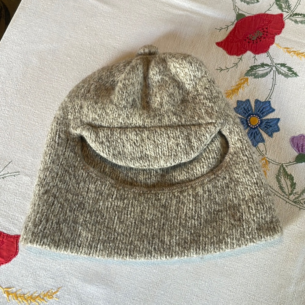 Gray knit wool blend hunter or ski cap